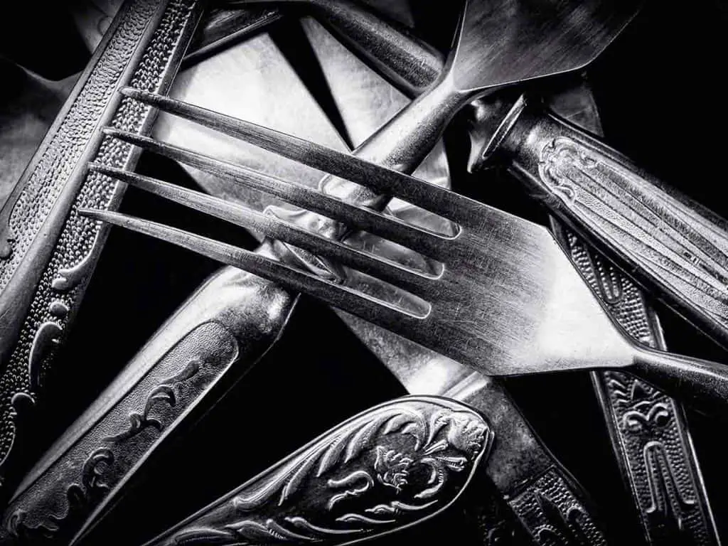 why silverware turns black and cutlery tarnish in dishwashers